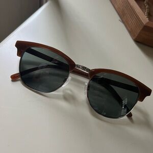 brown detail sunglasses